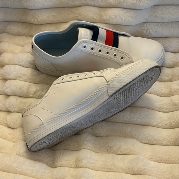 Tommy Hilfigar Slip on Sneakers - Picture 5 of 5